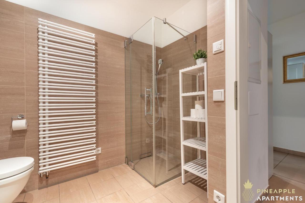 Pineapple Apartments Palais Am Neumarkt - 90 Qm - 1X Free Parking Dresden Luaran gambar